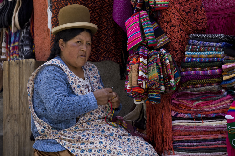  Bolivien Altiplano Anden Uyuni Salt Lake La Paz Lama Indigena Women 