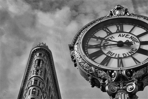 USA New York City Shopping Sightseeing Flat Iron Clock Photography