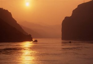 china-yangtse-river-gorge-sunrise-sunset