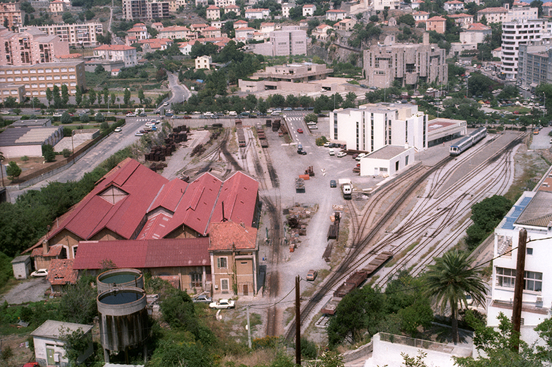 Blick auf den Bahnhof Bastia.