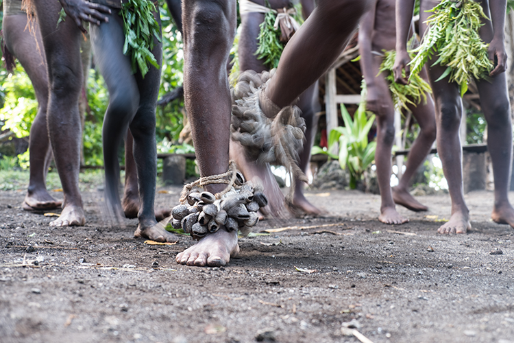 Vanuatu smol Namba dance